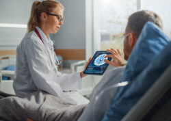 Beyin Cerrahisinde Ameliyat Öncesi ve Sonrası Hasta Takibi